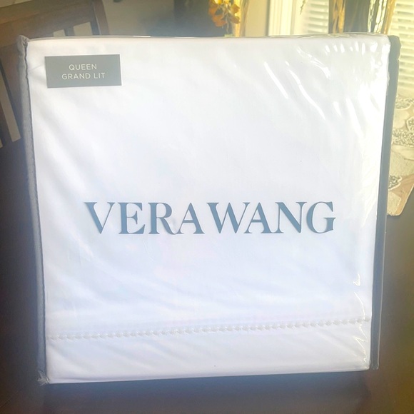 Vera Wang Bedding New Vera Wang Queen Size Sheets Set Color White